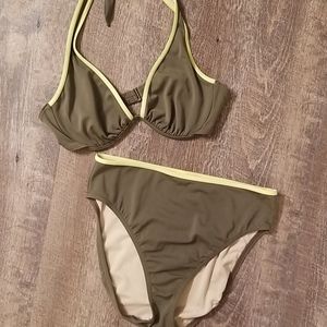VS Bikini top36B bottoms M
